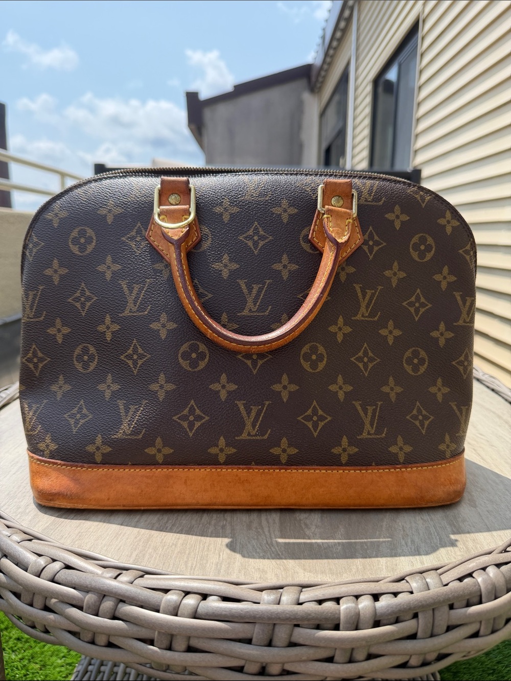 Louis Vuitton Monogram Alma PM (2001)